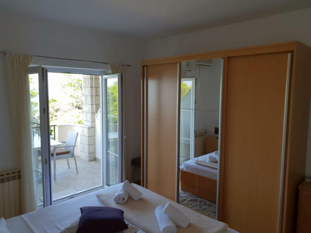 Guesthouse Marina Tučepi Eksteriør bilde